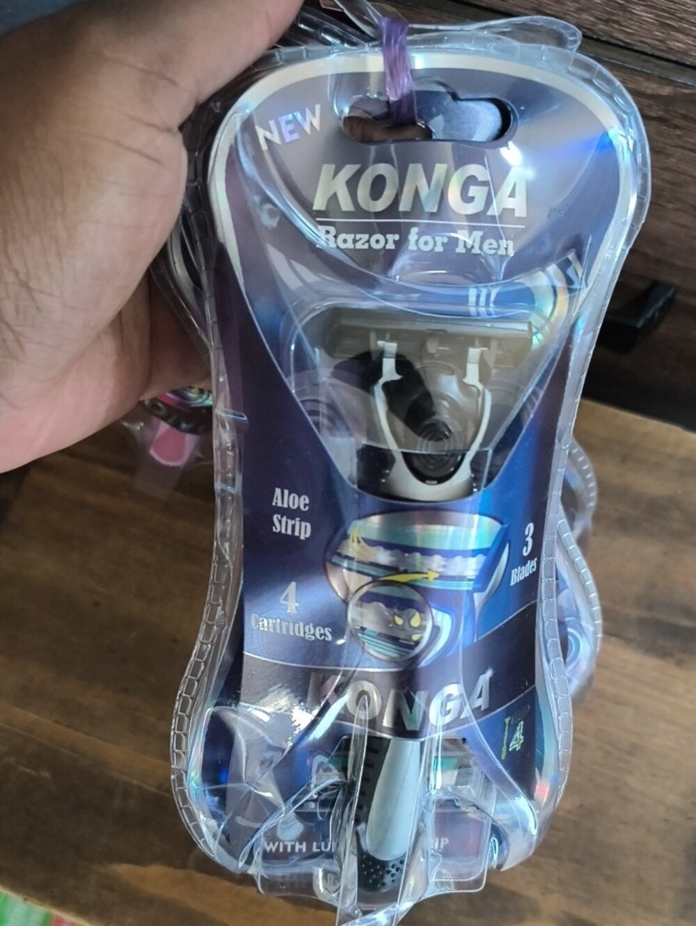 Kong Pink Women's And Men's 3-Blade Razor Pack - Picture 2 of 4